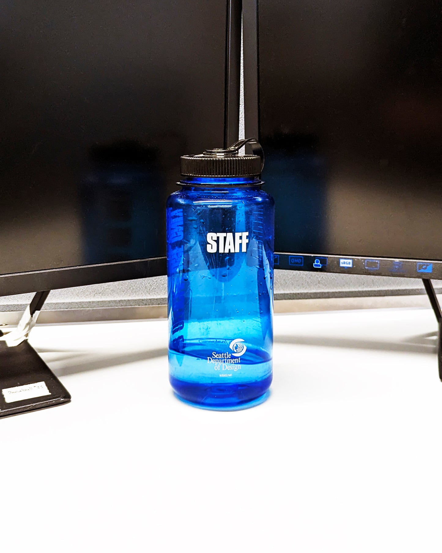 D.9 Staff Nalgene
